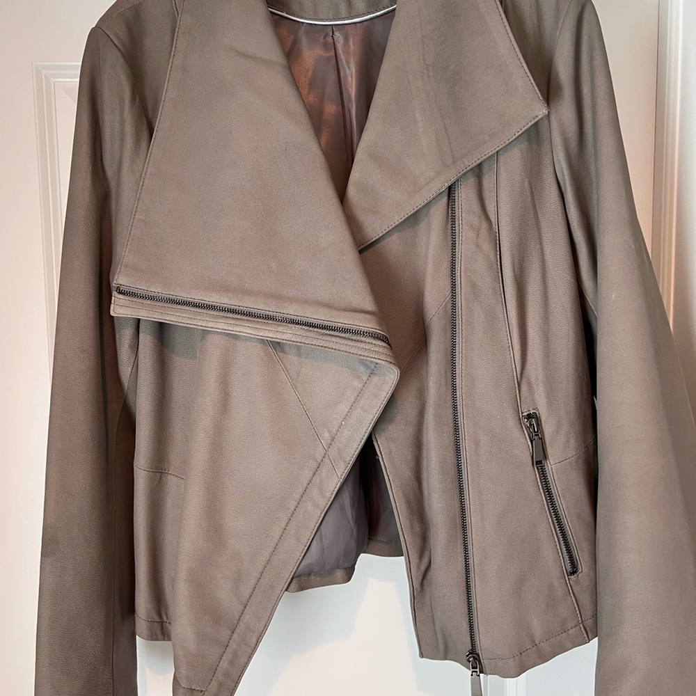 T Tahari Gray Leather Jacket